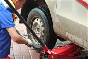 云梦附近拖车24小时服务热线电话