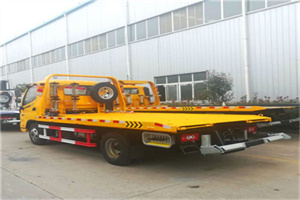 云梦附近拖车救援搭电